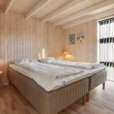 Harriet - 800m From The Sea By Interhome Hjørring